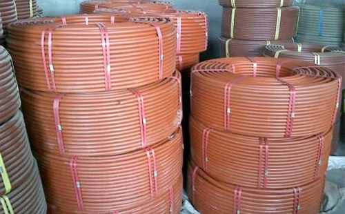 提升工程安全：聚乙烯(RPE)阻燃桑珠孜穿线管在现代建筑中的应用